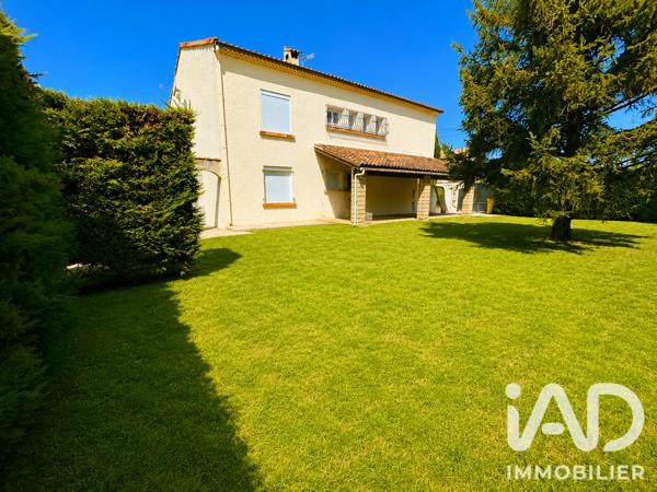 Maison à vendre 6 pièces 155 m² Morières-lès-Avignon