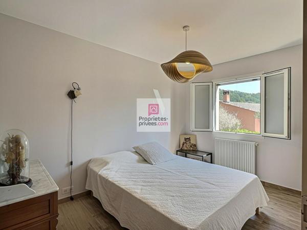 Maison Draguignan 6 pièce(s) 140 m2