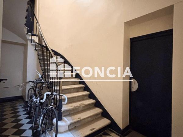 À vendre Local commercial 94 m² - Bordeaux 33000