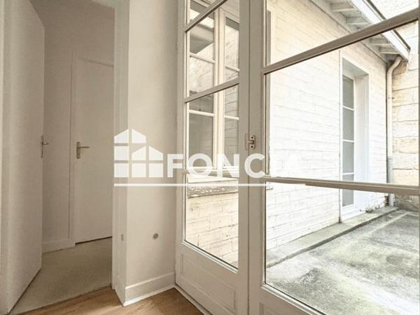 À vendre Local commercial 94 m² - Bordeaux 33000