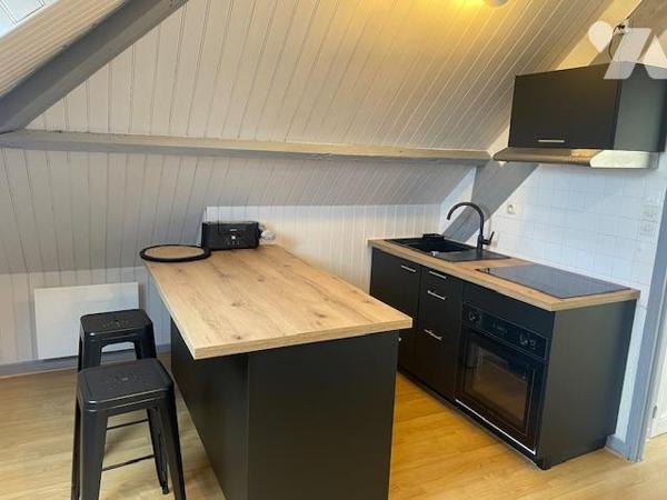 A VENDRE IMMEUBLE - 2250 PAIMPOL