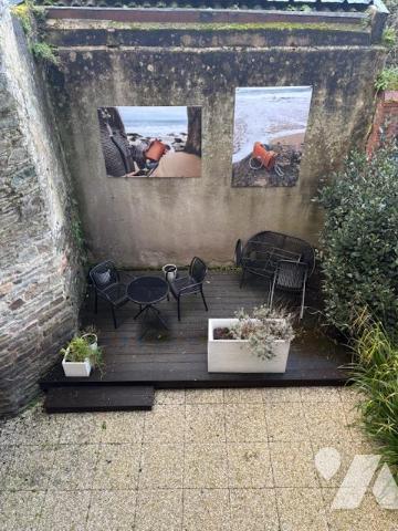 A VENDRE IMMEUBLE - 2250 PAIMPOL