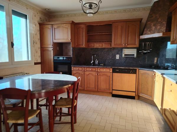 Maison + appartement indépendant dans quartier résidentiel calme