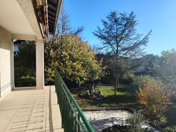 Maison + appartement indépendant dans quartier résidentiel calme