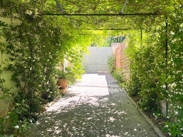 Maison avec jardin 190 m² Cahors centre ville