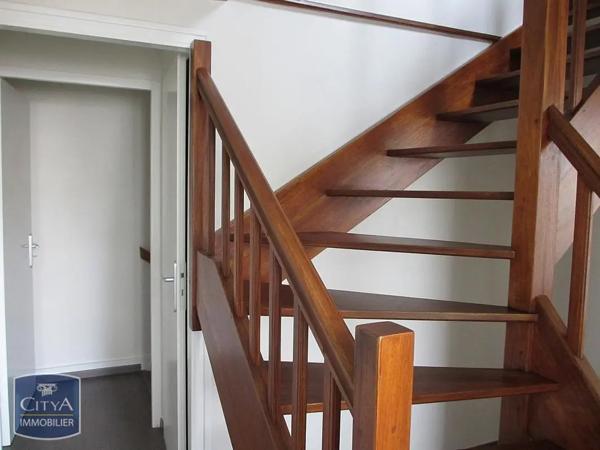 Appartement à louer 3 pièces 93.95m²