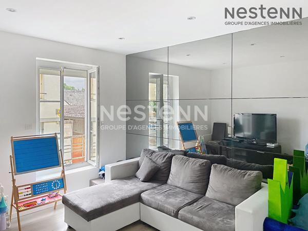 Maison familiale 173 m² en plein centre d'Herbault, proche écoles & commerces. 4 chambres, jardin sans vis-à-vis, grange et grenier aménageable.