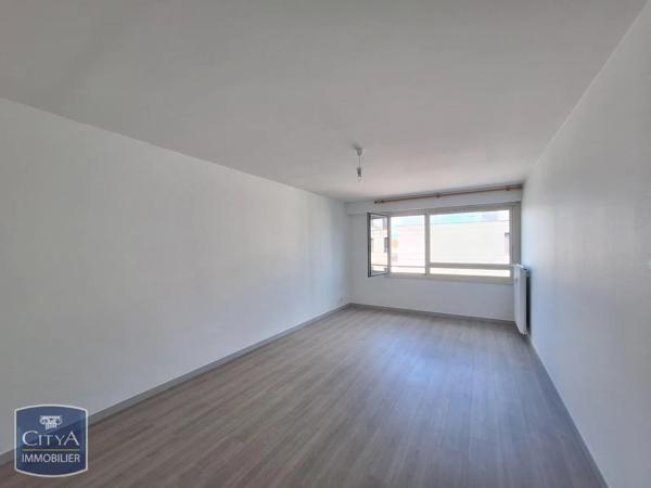 Appartement à louer 2 pièces 53.28m² Limoges (87000)