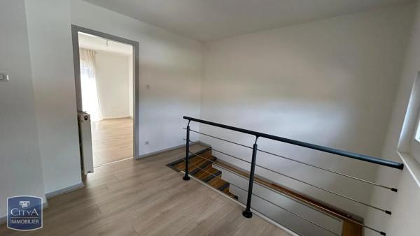 Maison à louer 4 pièces 80m² Rixheim (68170)