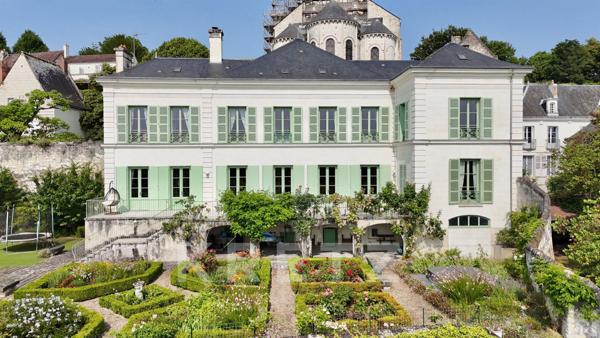 Demeure d’exception au cœur de la cité médiévale de Loches