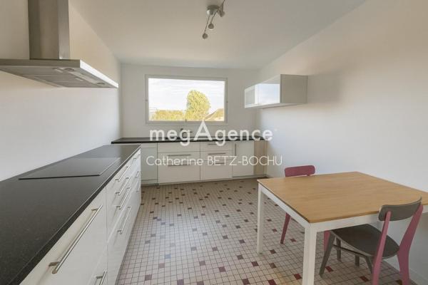 Appartement à EPINAY-SUR-SEINE, 93800 - 3 pièces 82m²