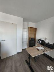 Location appartement 2 pièces 44 m² Marseille 3