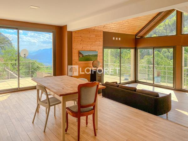 Achat maison près de PROVEYSIEUX - 5 pièce(s) - 160 m² - 430 000 €