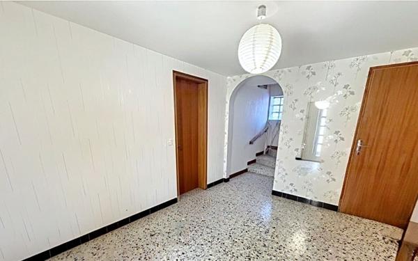 Maison à vendre    6 pièces • 140 m2 Sorgues