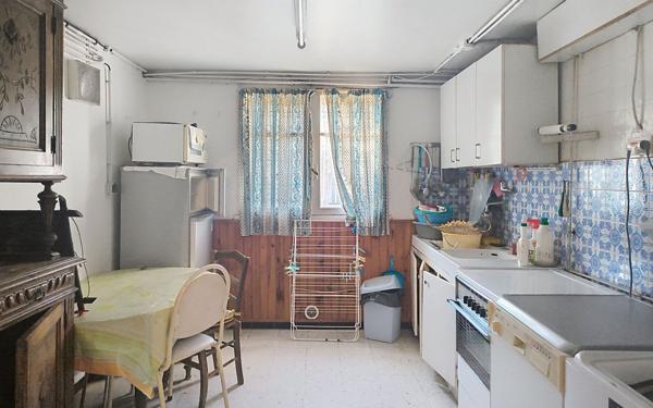 Maison à vendre    6 pièces • 140 m2 Sorgues