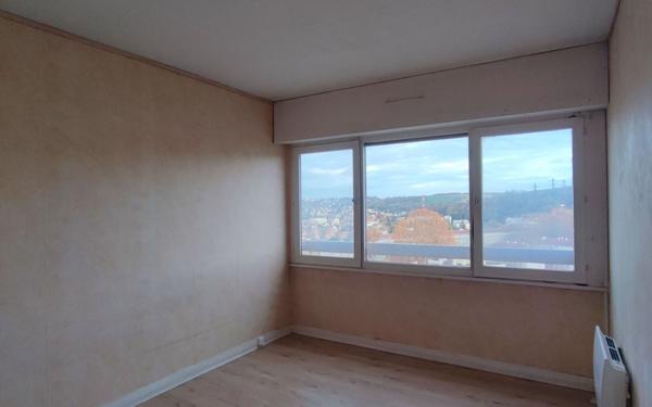 Appartement à louer    3 pièces • 74,28 m2 Chelles