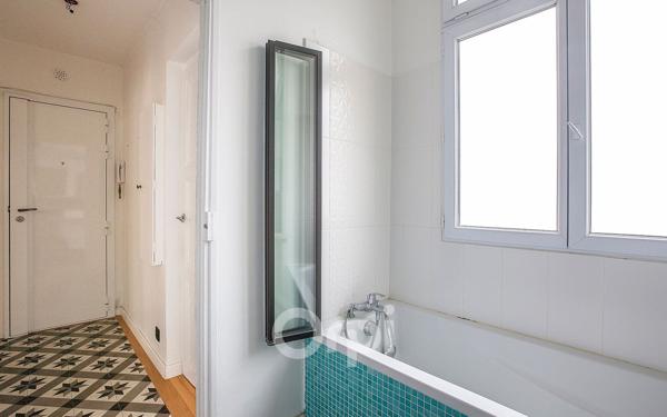 Appartement à vendre    3 pièces • 64,52 m2 Montrouge