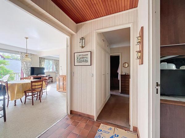 CENTRE-VILLE, UN APPARTEMENT DE 3 PIÈCES D'ENVIRON 67 M²,AVEC UN GRAND BALCON PLEIN SUD!