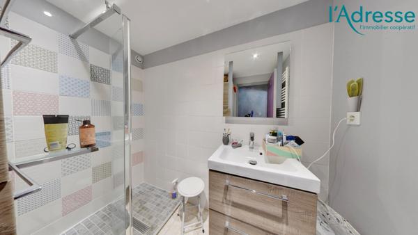 Charmant pavillon lumineux avec jardin