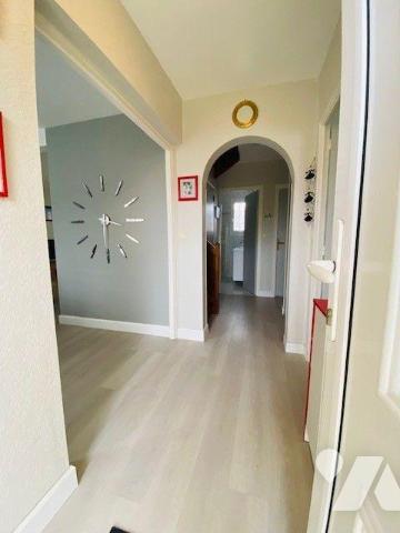 Maison à Vendre à Perros-Guirec (22700) en Côtes-d'Armor (22) de 114 m² habitables sur un terra...