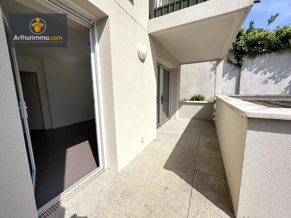 Location                                                      Appartement
                        
                     1 pièces                      30 m2                     à Eaubonne