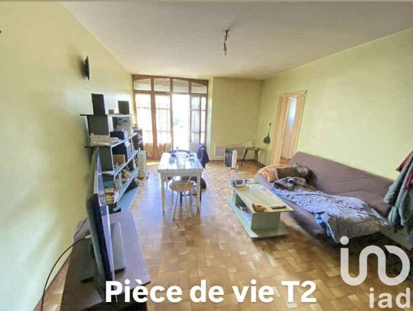 Maison à vendre 9 pièces 265 m² Javerlhac-et-la-Chapelle-Saint-Robert