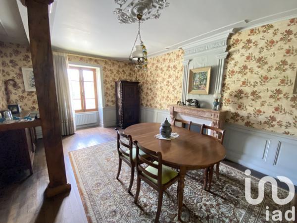 Maison à vendre 9 pièces 265 m² Javerlhac-et-la-Chapelle-Saint-Robert