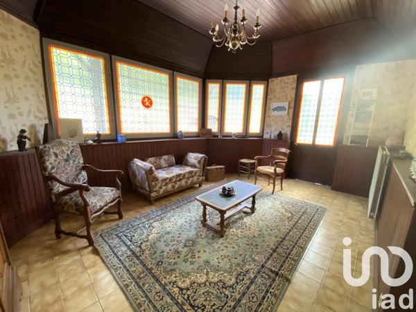 Maison à vendre 9 pièces 265 m² Javerlhac-et-la-Chapelle-Saint-Robert