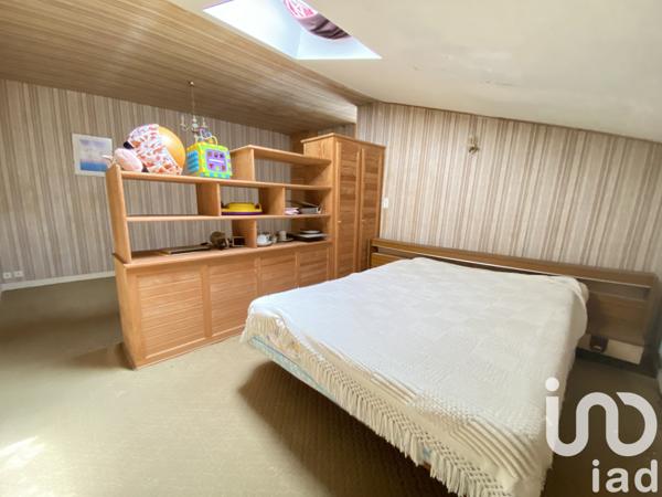 Maison à vendre 9 pièces 265 m² Javerlhac-et-la-Chapelle-Saint-Robert