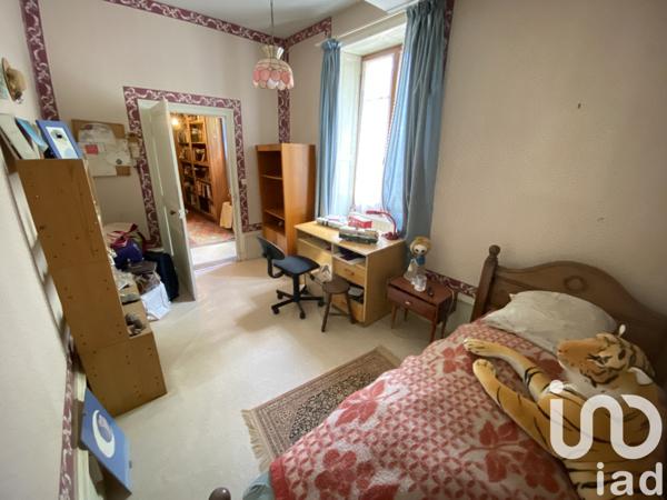 Maison à vendre 9 pièces 265 m² Javerlhac-et-la-Chapelle-Saint-Robert