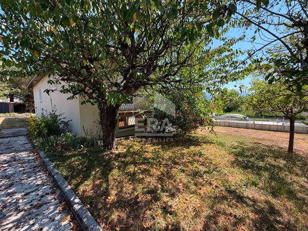 Maison Chirens 5 pièces de 153 m²