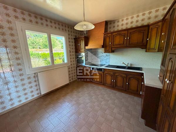 Maison Chirens 5 pièces de 153 m²