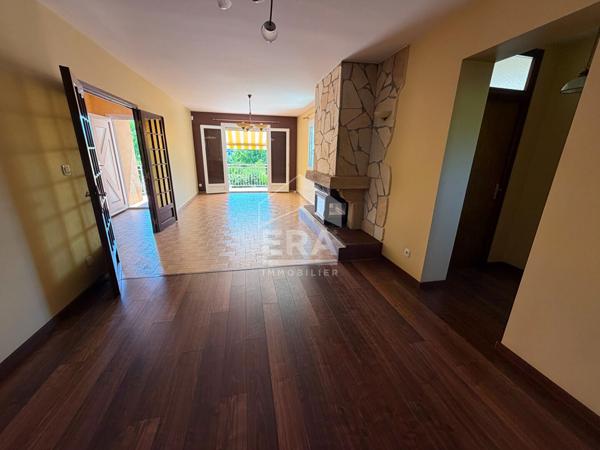 Maison Chirens 5 pièces de 153 m²