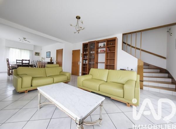 Maison à vendre 8 pièces 192 m² Sedan