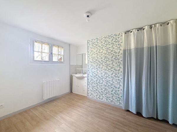 Maison 5 pièces, secteur BOURNY - 3 chambres, garage