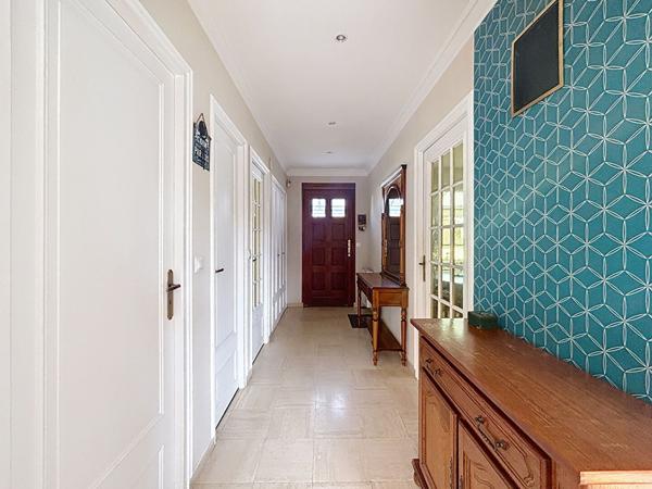 Maison 5 pièces, secteur BOURNY - 3 chambres, garage