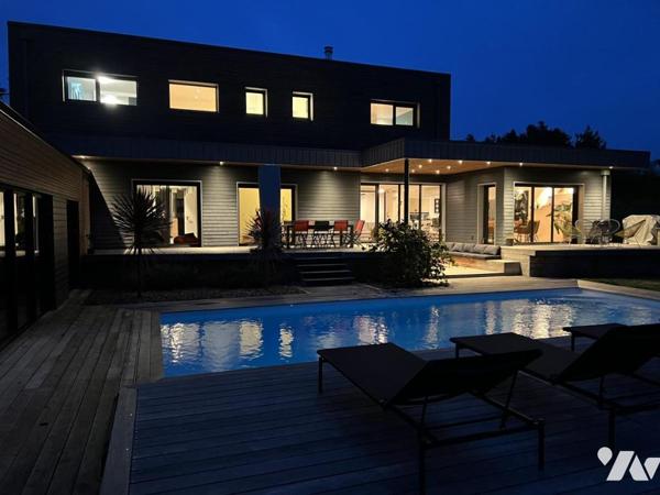 Maison d'architecte avec piscine 