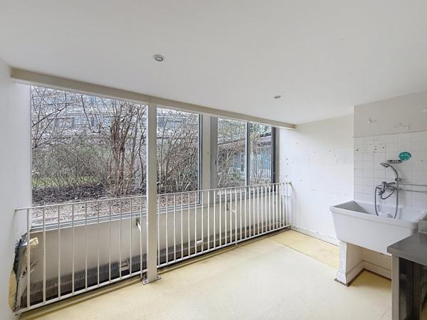 Paris 15e (75015) Local Commercial / bureaux situés au 195 rue de Lourmel