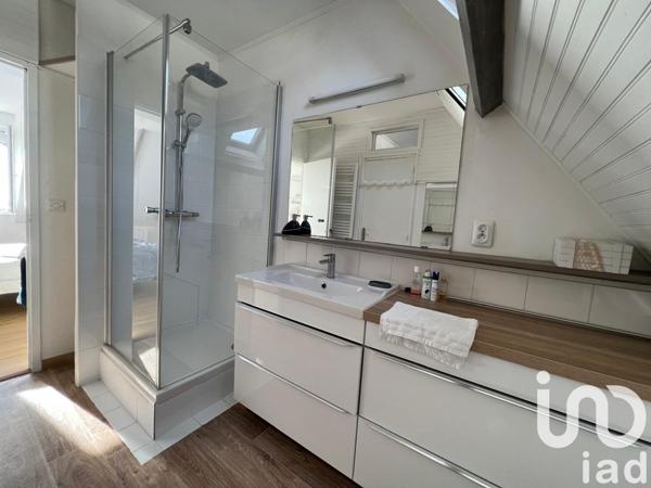 Maison traditionnelle 8 pièces de 191 m² à Équihen-Plage (62224)