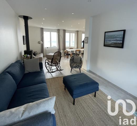 Maison traditionnelle 8 pièces de 191 m² à Équihen-Plage (62224)