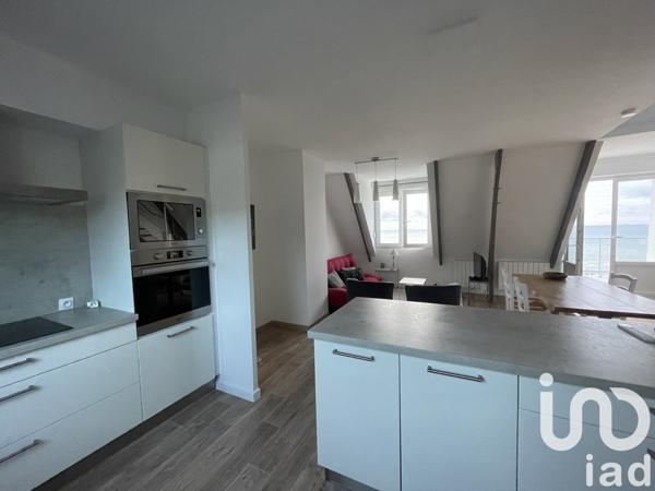 Maison traditionnelle 8 pièces de 191 m² à Équihen-Plage (62224)