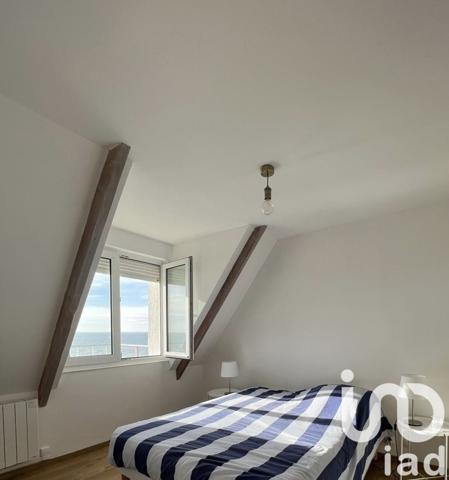 Maison traditionnelle 8 pièces de 191 m² à Équihen-Plage (62224)