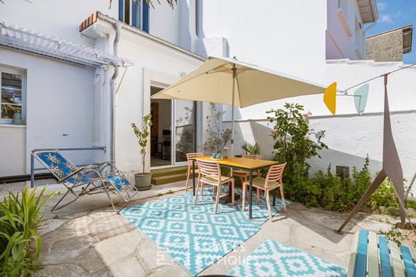 Maison rénovée au charme intemporel