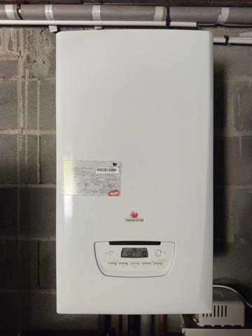 6' SAUMUR, CHACÉ - Maison de 95m² habitables sur sous-sol total 4 chambres, jardin clos