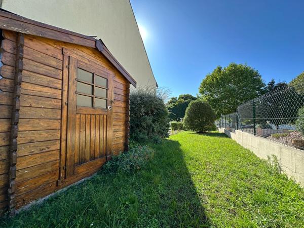 6' SAUMUR, CHACÉ - Maison de 95m² habitables sur sous-sol total 4 chambres, jardin clos