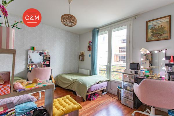 44400 REZE REZE BALINIERE - Maison divisée en trois logements