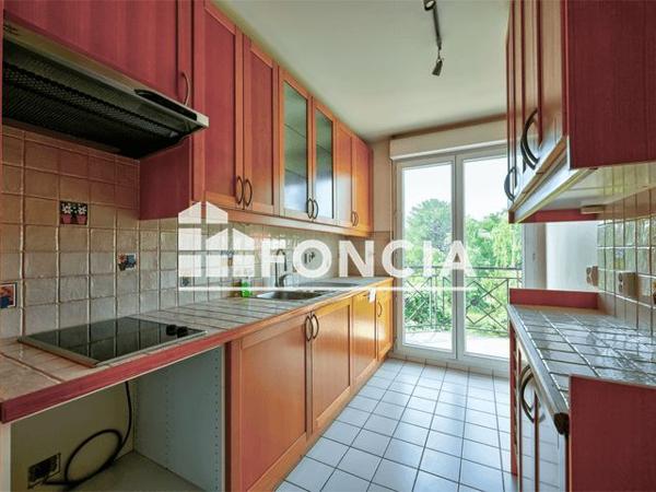 À vendre Appartement 4 pièces 76 m² - Verneuil-sur-seine 78480