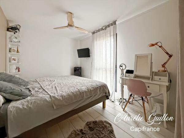 Maison contemporaine 105 m² – Plain-pied – 3 chambres – Garage – Loyat (bourg)