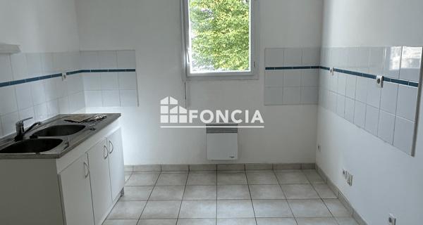 Location Appartement 4 pièces 85.21 m² - Dinan 22100