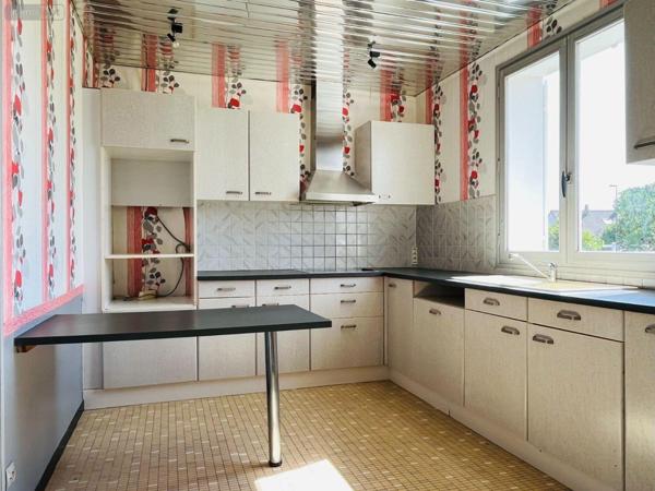 Maison à vendre à Saint-Senier-sous-Avranches dans la Manche (50300), ref : 12547/302   
Saint Senier sous Avranches